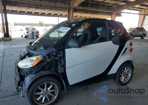 2009 Smart Fortwo Pure z USA, uszkodzony, nr VIN WMEEJ31X69K285256